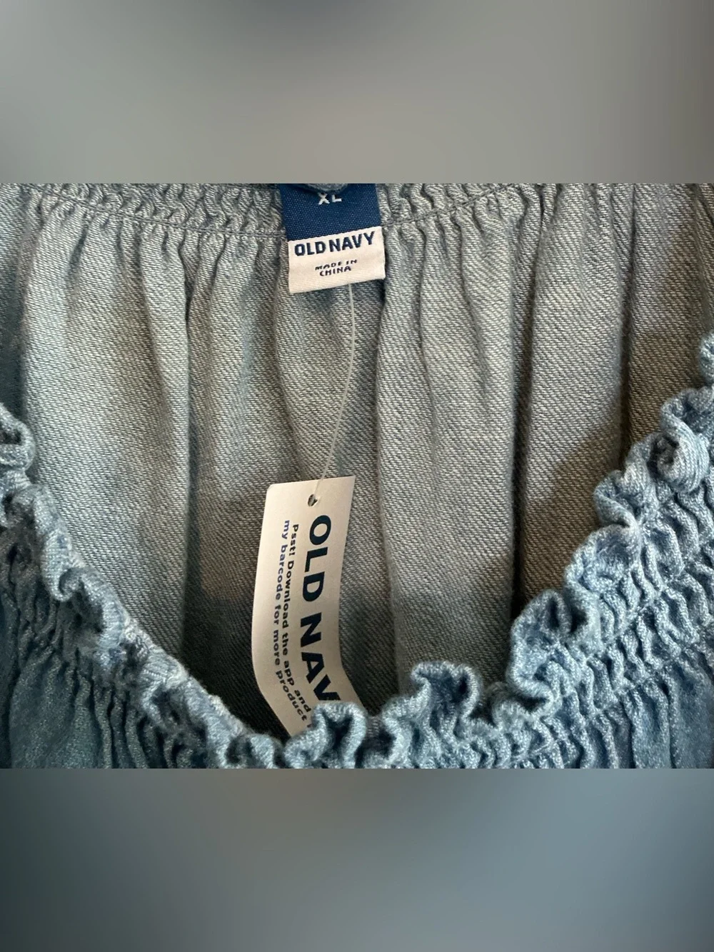 Old Navy Washed Blue Smocked Scoop Neck Peasant Top (NWT)